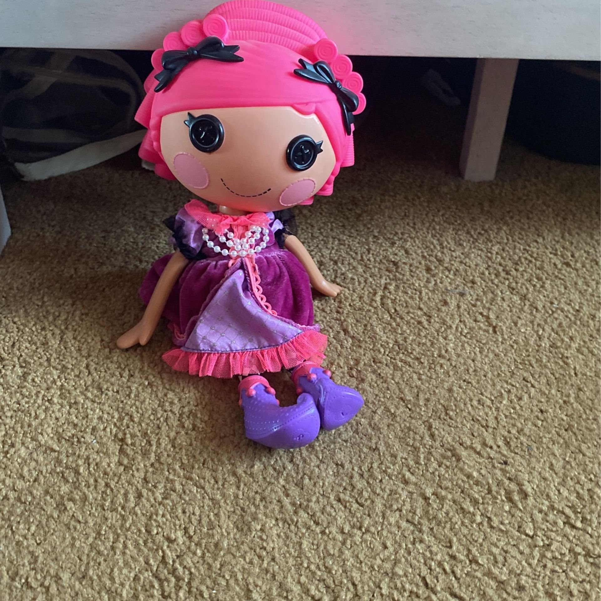 Lalaloopsy Confetti Carnival Doll With Cat