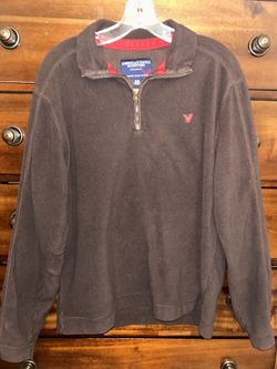 American Eagle sweatshirt