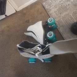 Riedell 120 Celebrity Quad Roller Skate Size 4 1/2