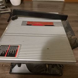 Builders saw! 8 1/4in Delta sidekick