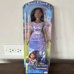 Disney Encanto Isabela Madrigal Fashion Doll with Dress, Shoes & Hair Clip