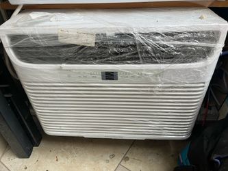 WINDOW AC