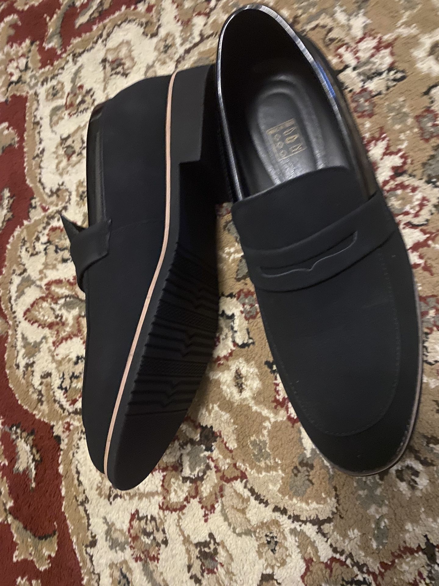 Men’s shoes, (Lufers)