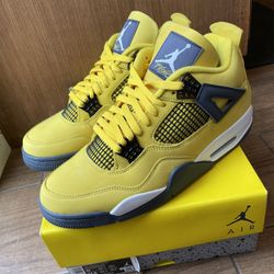 Air Jordan 4 Lightning 