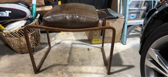 Vintage vanity bench