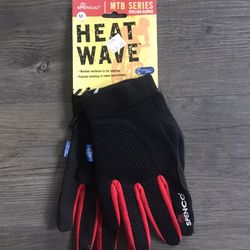 NWT Full Finger Cycling Gloves - Medium 