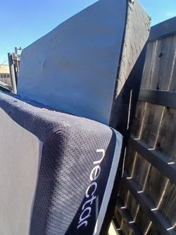 Queen Mattres And Box Spring