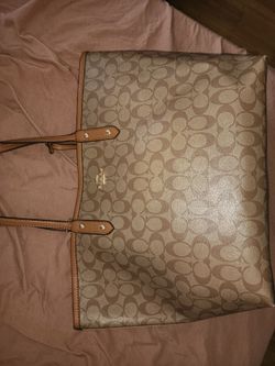 Coach Signature Tote Bag