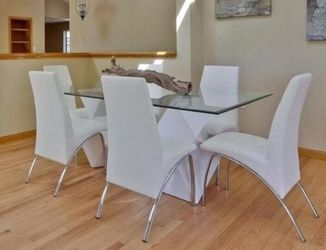 White dining table