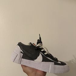 Size 8.5 Nike Blazer Low Sacai