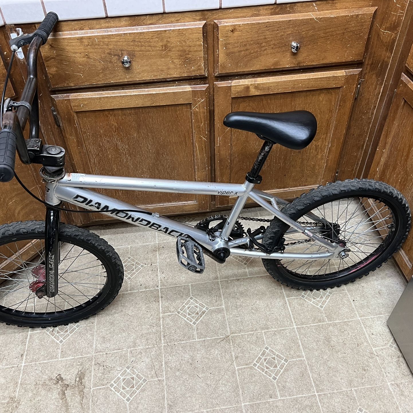 08 Diamondback ergonomic Viper