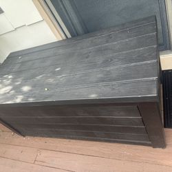 Outdoor Storage chest 50”