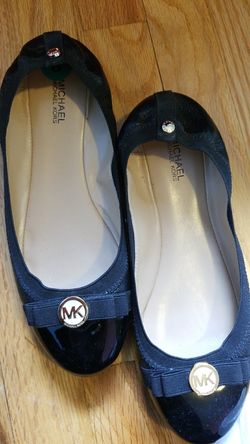 Blk Michael Kors size 8 $10