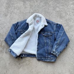 Vintage 80’s Levi’s Sherpa Lined  Jacket