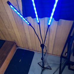 5ft Tripod  With 3 Led Adjustable Stick Lights That Are Red Blue And Both With Dim To Bright  Coolest Lights Ever Only 25$