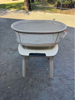 4moms baby bassinet
