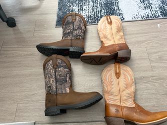 Boots size 8 men