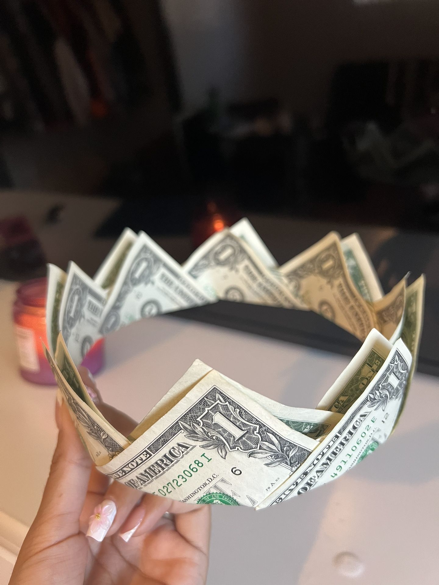 Money Crown