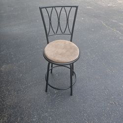 3 Stools 