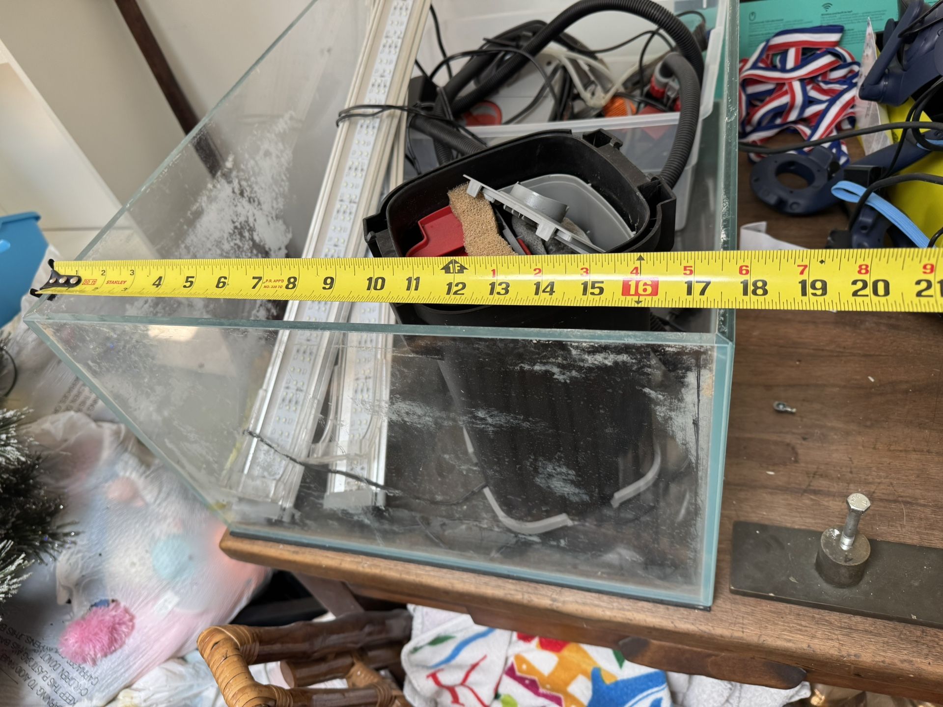 2 X Fish Tanks Aquarium Terrarium Reptile Fish