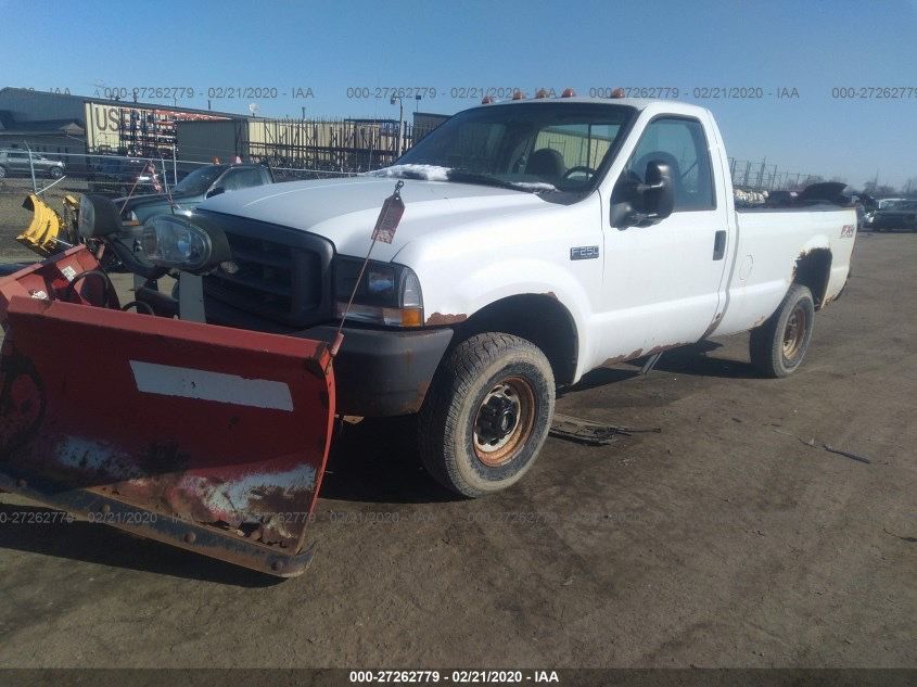 Ford -20*04 F250- 5,4 engine - does not run- needs an engine - only 36,000 miles- for parts or complete