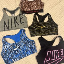 Nike Sports Bras Size Small