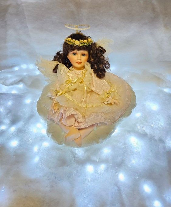 Vintage, Geppeddo Porcelain Hope Angel Doll