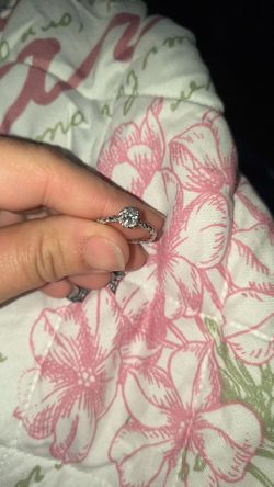 Size 7 CZ ring