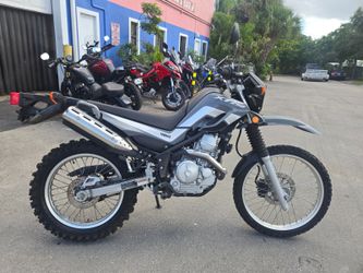 2023 yamaha xt 250cc