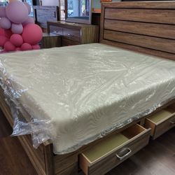 Four Piece California King Bedroom Set Cal  King Bed Frame Dresser Mirror And Nightstand