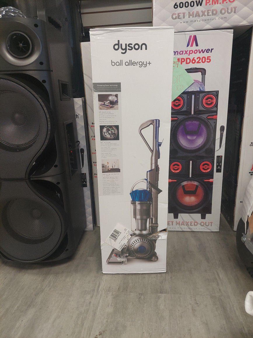 Dyson Ball Allergy + Vacuum Cleaner  Brand New Cash Deal $ 449