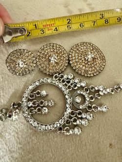✨ Sparkly Fashion Earrings ✨