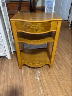 Vintage philco oak end table with two shelves