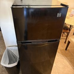 Black Fridge