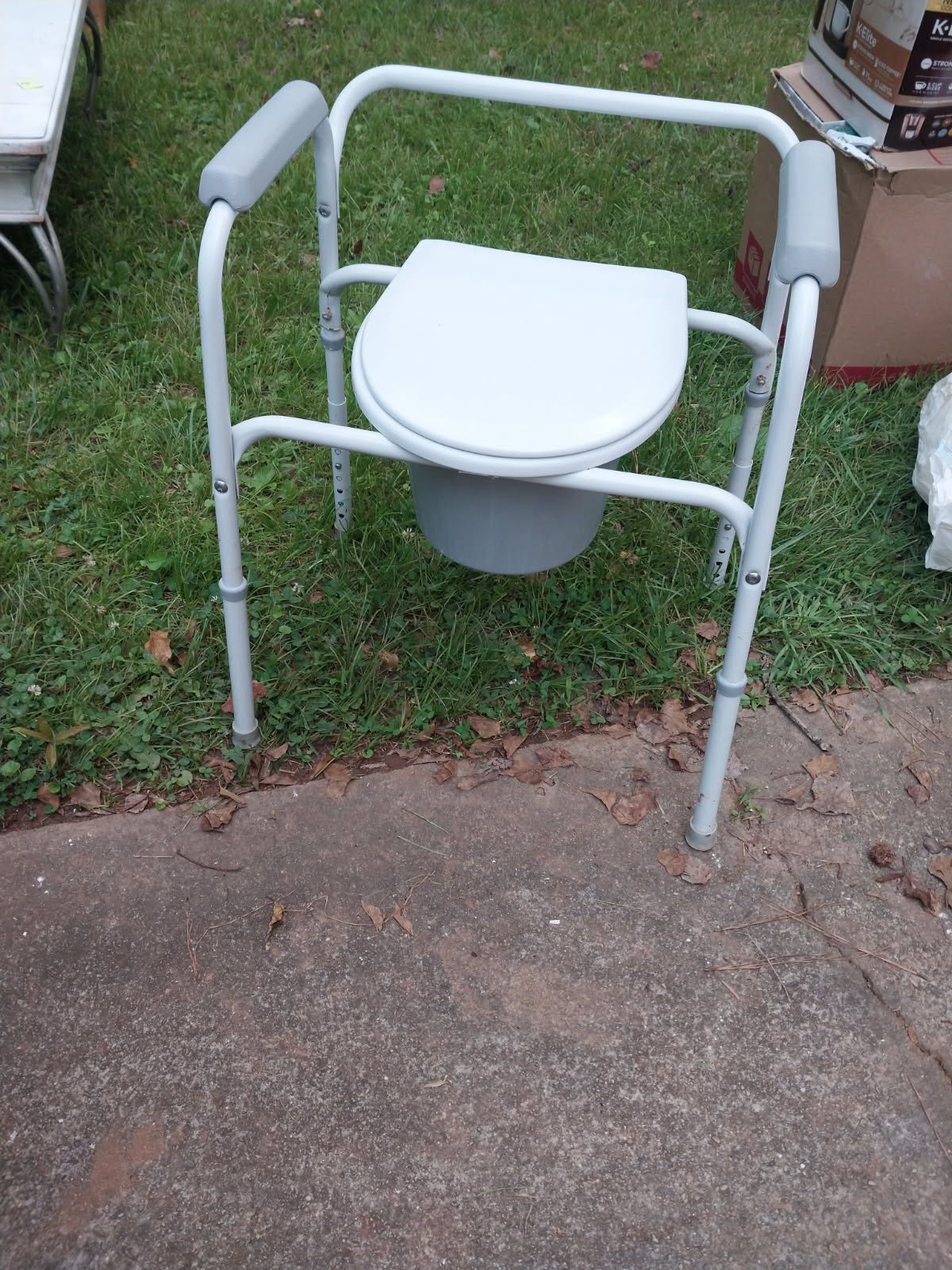 Portable Toilet