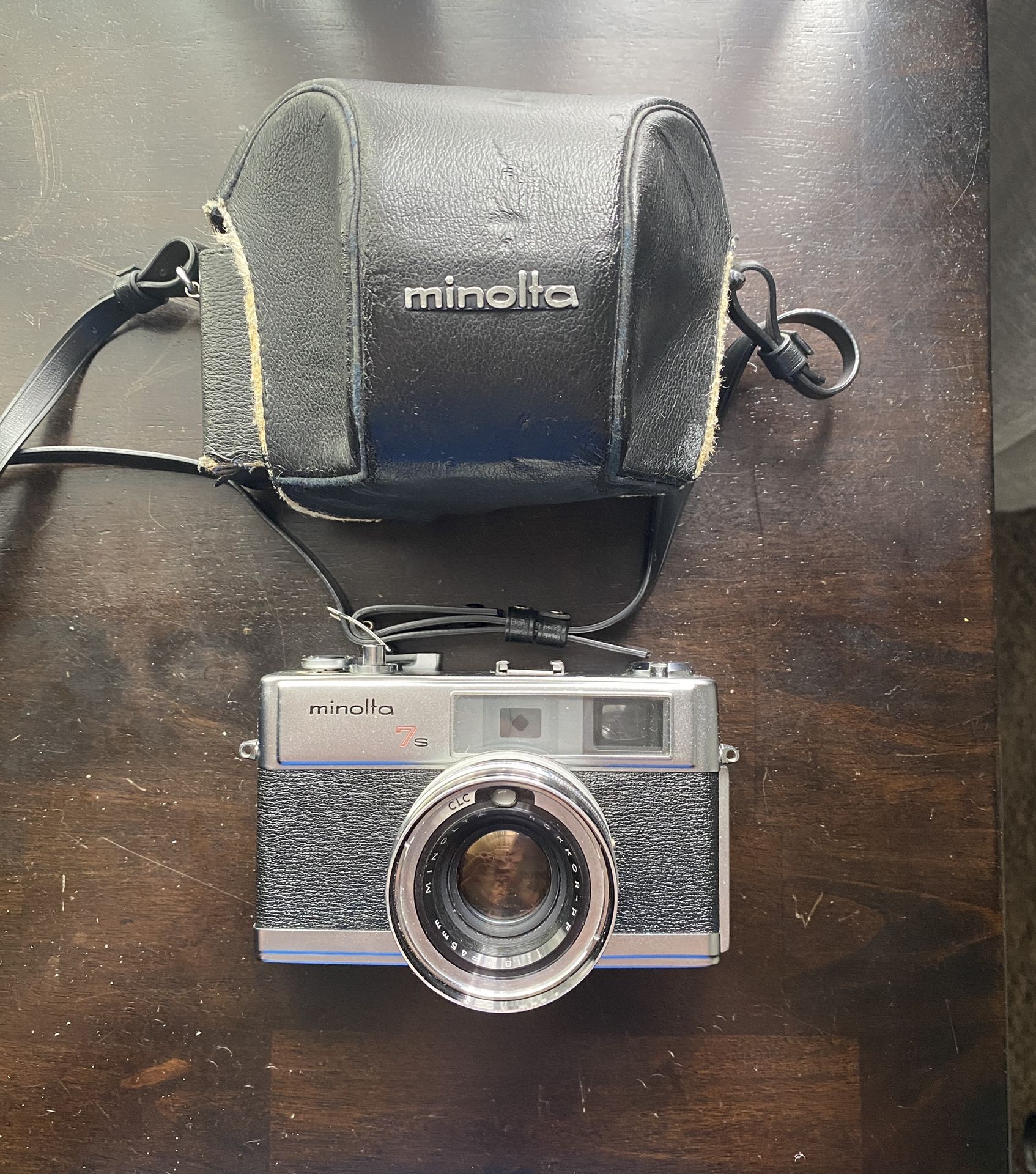 Minolta 7s Camera