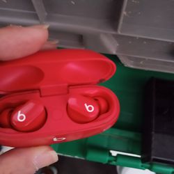 Dr Dre Beats Red Earbuds