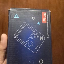 Hand Held 400 Game Console New 