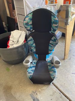 Car seat booster/ bigger kids