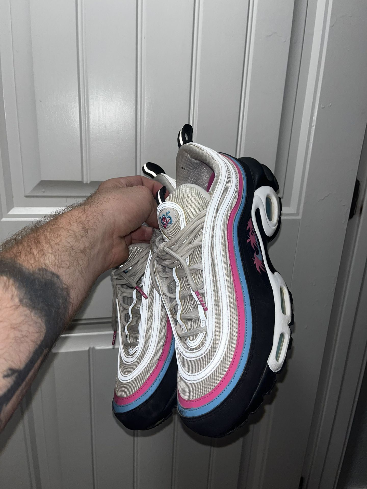 Airmax Plus 97 “Miami Away”