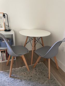 Dining chairs - set of 4