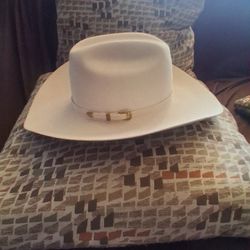 Red Dimaon Cowboy Hat