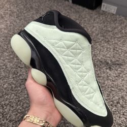 Retro 13 Low Singles Day