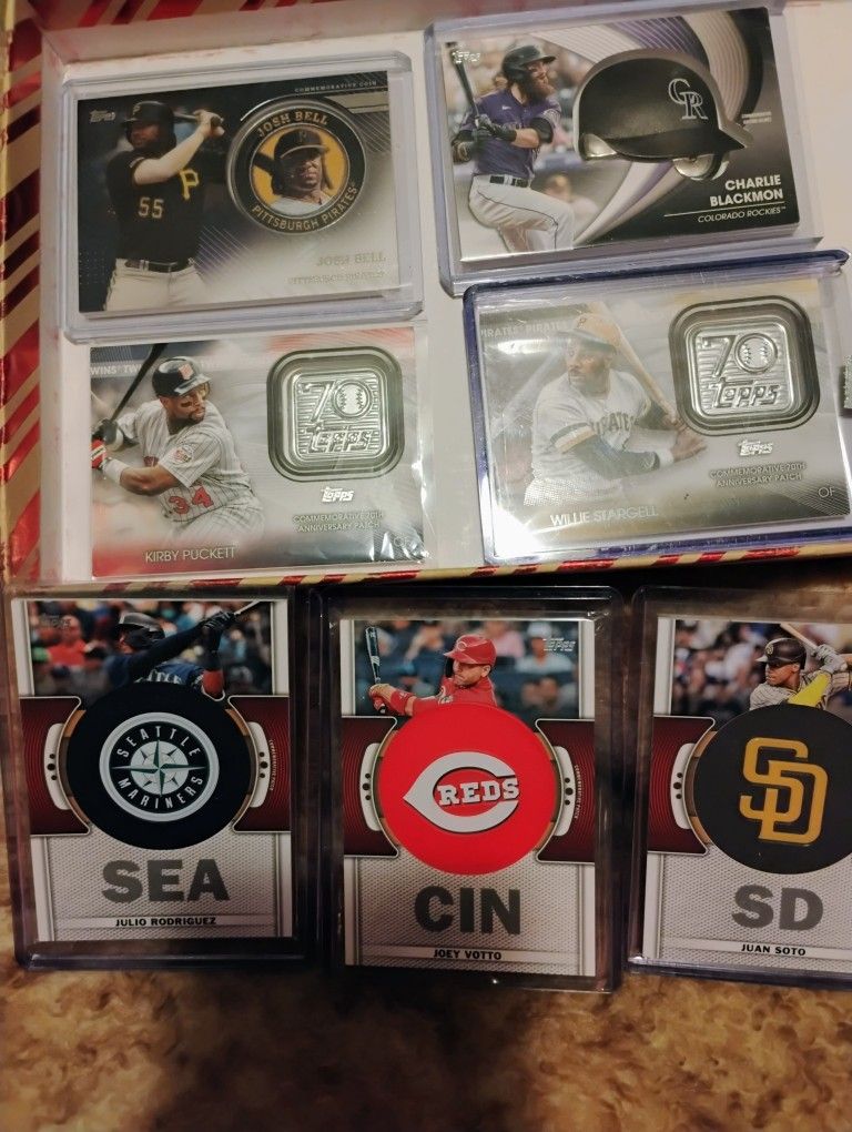 MLB LOT OF 7 COMMEMORATIVE TEAM LOGO PATCH RELICS AND MEDALLION CARDS