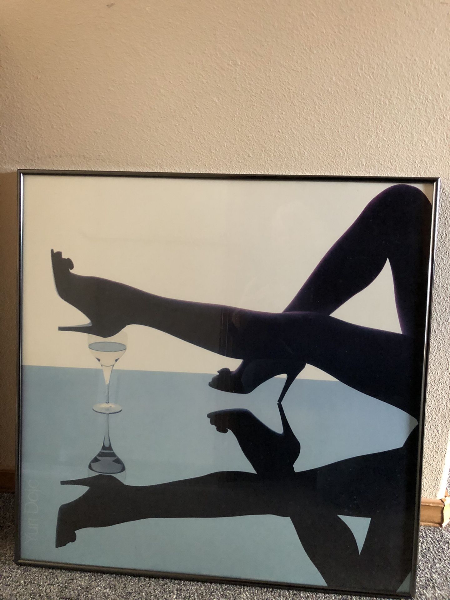 Yuri Dojc Champagne and Legs