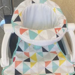 Baby sit up chair