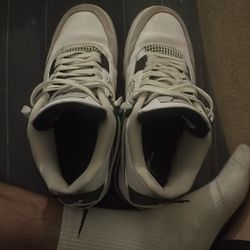 Nike Air Jordan 4’s