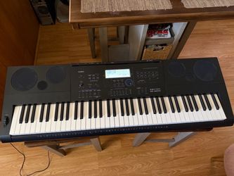 Casio WK6600 Workstation Keyboard  76 Keys .
