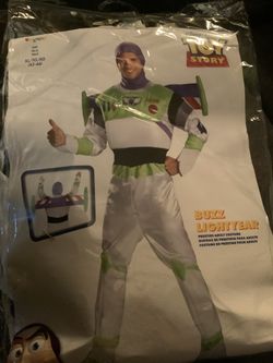 Disney adult XL BUZZ LIGHTYEAR costume worn a couple hours