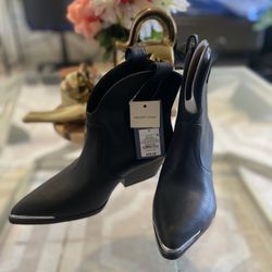 Women Boots